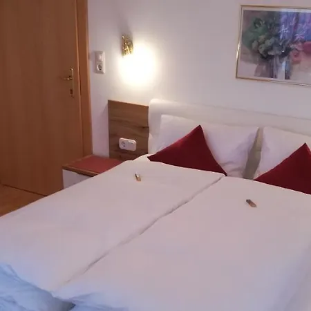 Poetscher Maria Vendégház 4*